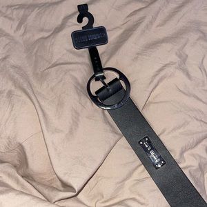 Steve Madden belt